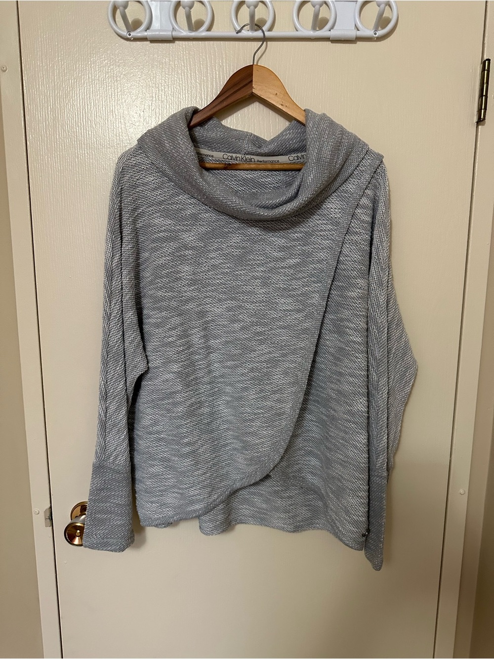 ❤️2for15 Calvin Klein Light Gray Cowl Neck Knit Sweater